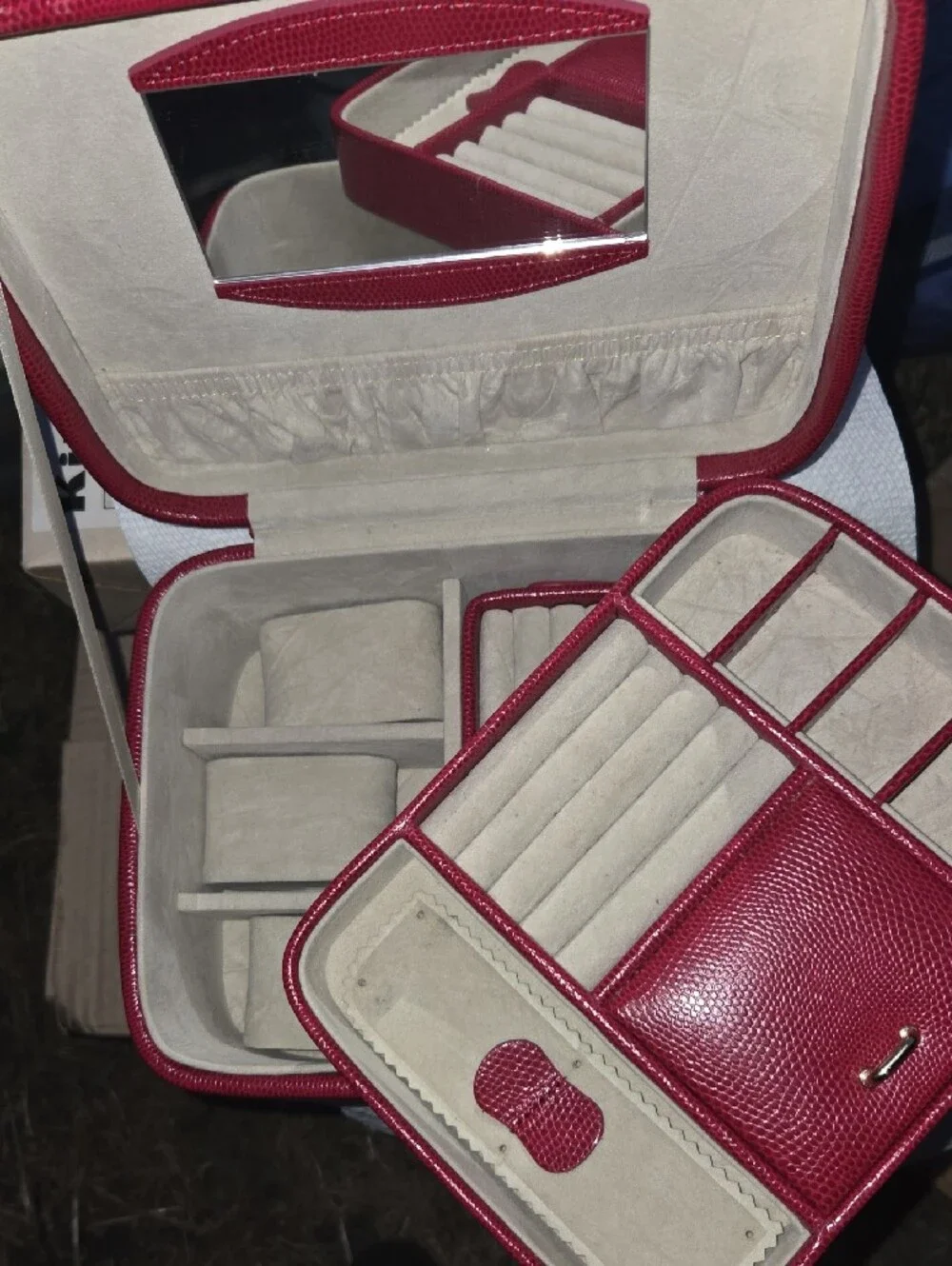 Bey-Berk Red Lizard Leather Jewelry Box